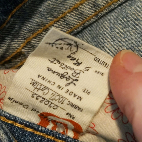 Vintage Bullhead Laguna boot cut distressed light blue jean. Size 5 - Picture 7 of 7